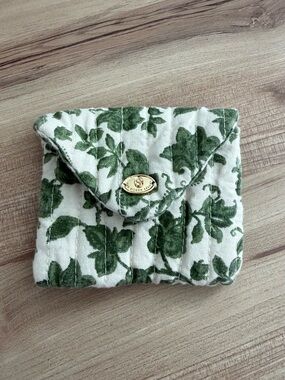 Sezane Green Floral Quilted Coin Pouch